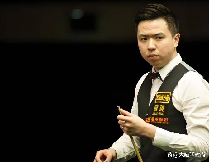 篮球湖人主力球员场上状态火热